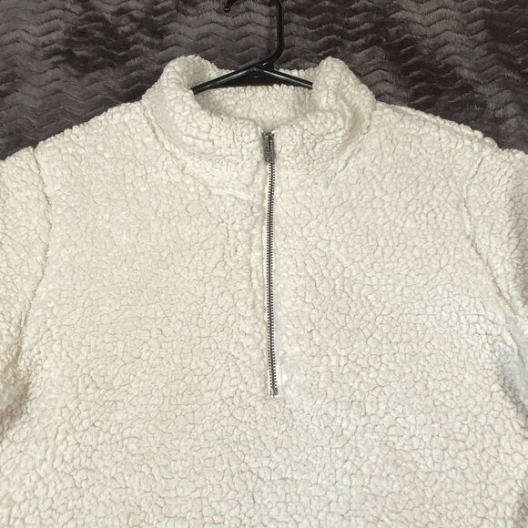 Hollister White Sherpa Fleece Pullover Sweater Kangaroo Pocket Womens size S - Picture 4 of 9